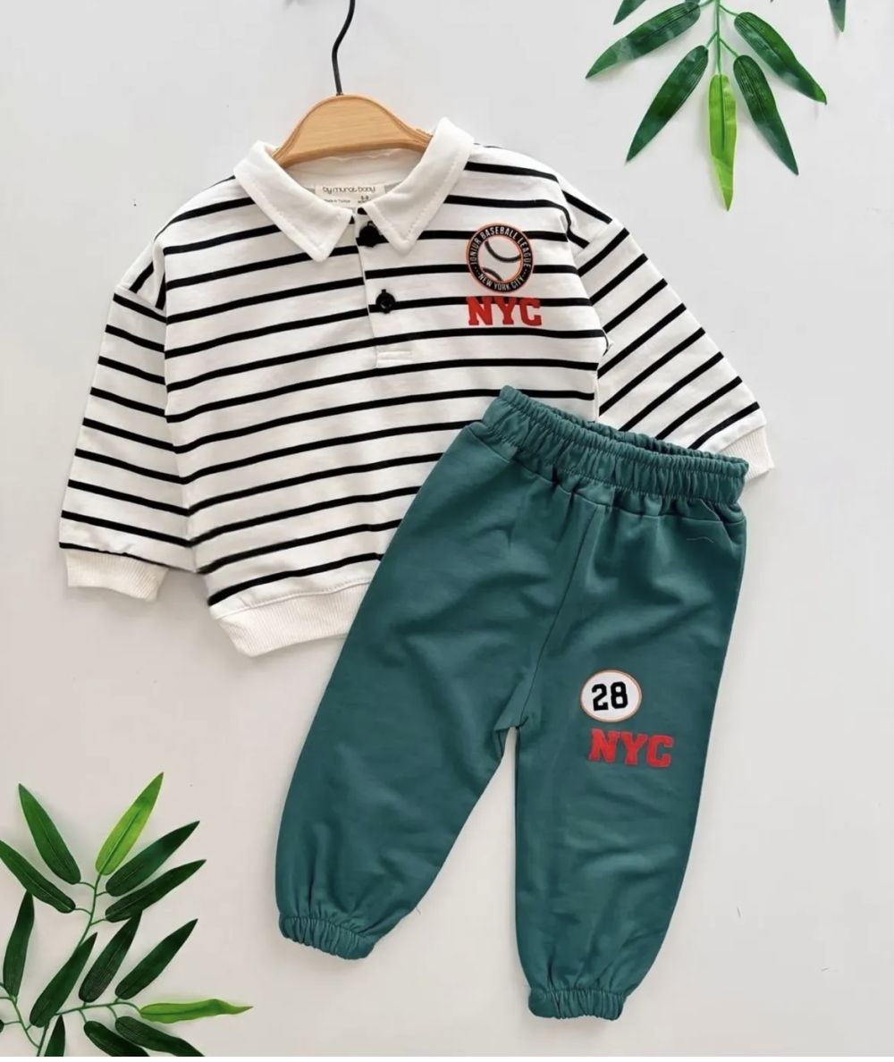 Спортивний костюмчик